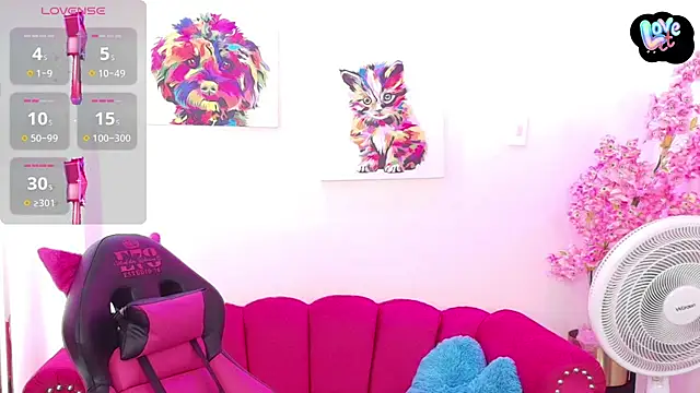 Miss dolly  online show from 6, 11, 2025