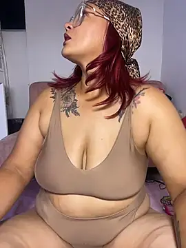 Snapshot of keirabbw chatting on 23, 6, 2026 keirabbw online show from 23, 6, 2026