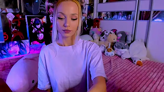 Cute  Pony online show from 19, 2, 2025