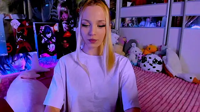 Cute  Pony online show from 2, 12, 2024