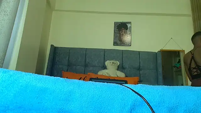 t-NaughtyLicia online show from 17, 2, 2025