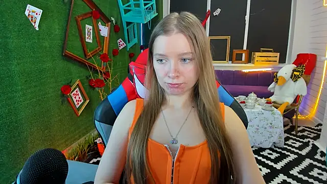MayaSinabon online show from 12, 2, 2025