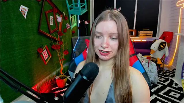 MayaSinabon online show from 18, 2, 2025