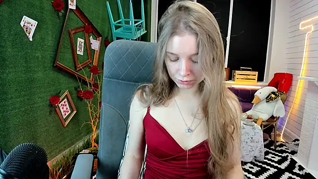 MayaSinabon online show from 9, 2, 2025