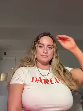 Sophie Raegan online show from 17, 3, 2026