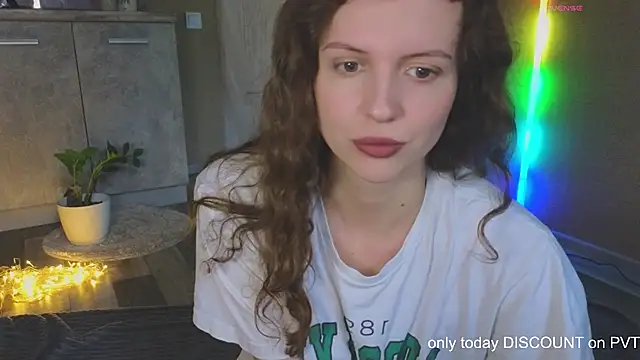 Sereta Finn online show from 5, 12, 2025