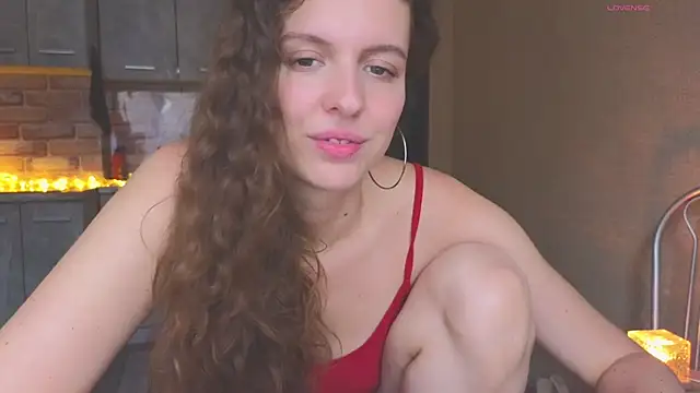 Snapshot of Sereta_Finn chatting on 27, 10, 2025 Sereta Finn online show from 27, 10, 2025