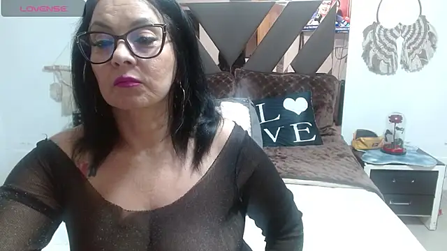 lindaesmeralda online show from 14, 2, 2025