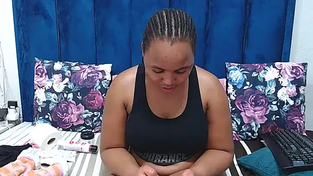 Snapshot of HotSmallTits chatting on 8, 7, 2026 HotSmallTits online show from 8, 7, 2026