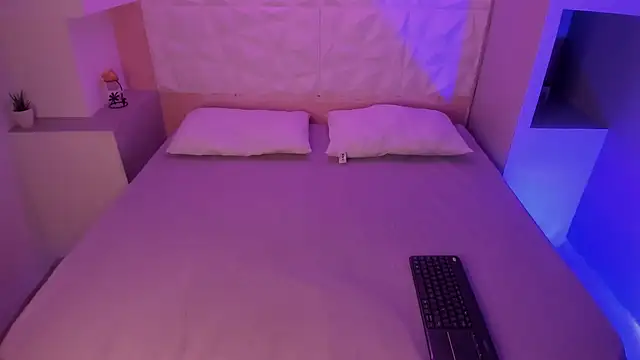 RenataEvans online show from 22, 10, 2025