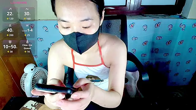 Snapshot of __Saphia__ chatting on 17, 5, 2026 Saphia online show from 17, 5, 2026