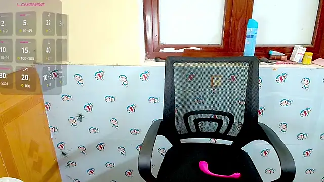   Saphia   online show from 26, 11, 2025