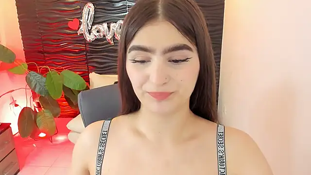 sofia 44 online show from 4, 10, 2025