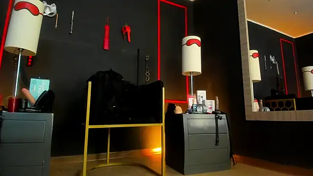 CharlotteScotte online show from 14, 11, 2025