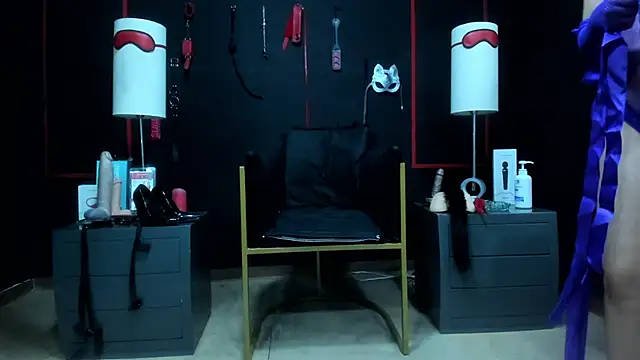 CharlotteScotte online show from 28, 10, 2025