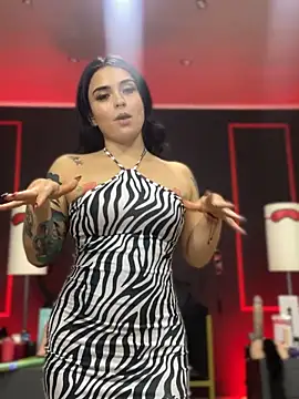 CharlotteScotte online show from 11, 11, 2025