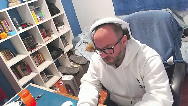 ravingr4d4 online show from 5, 1, 2026