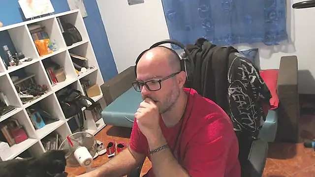 ravingr4d4 online show from 11, 9, 2025