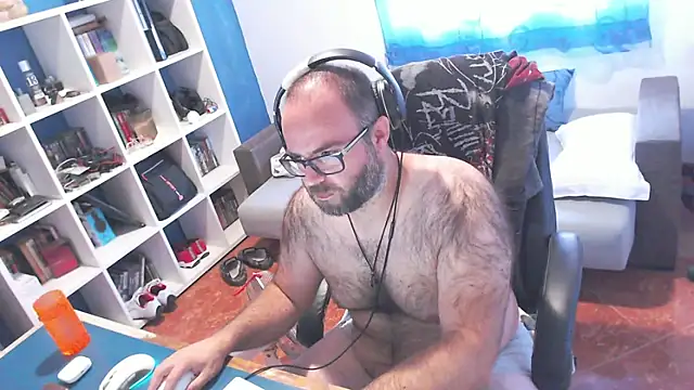 ravingr4d4 online show from 6, 10, 2025