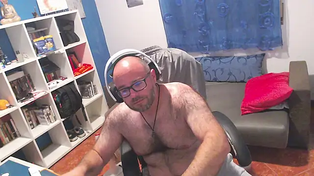 ravingr4d4 online show from 24, 6, 2026
