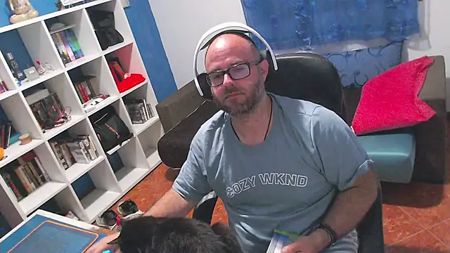 ravingr4d4 online show from 5, 6, 2026