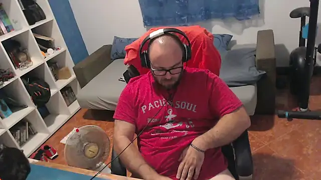 ravingr4d4 online show from 25, 9, 2025