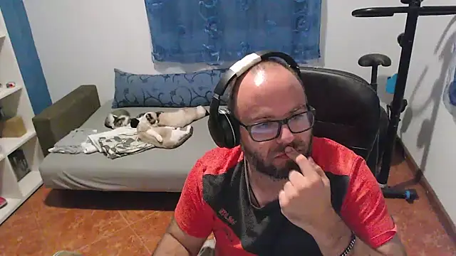 ravingr4d4 online show from 28, 9, 2025