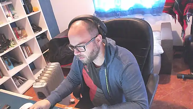 ravingr4d4 online show from 6, 3, 2025