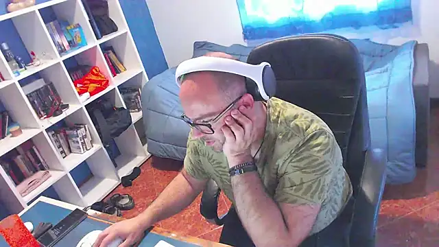 ravingr4d4 online show from 5, 5, 2026