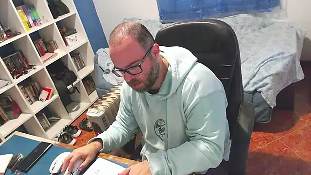 ravingr4d4 online show from 15, 1, 2026