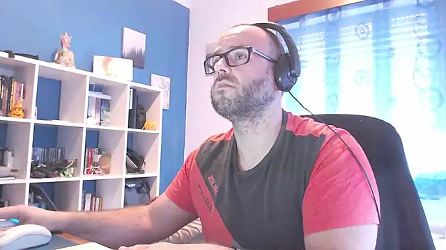ravingr4d4 online show from 7, 3, 2025