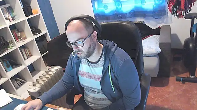 ravingr4d4 online show from 5, 3, 2025