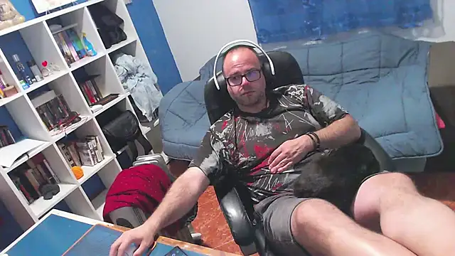 ravingr4d4 online show from 2, 4, 2026