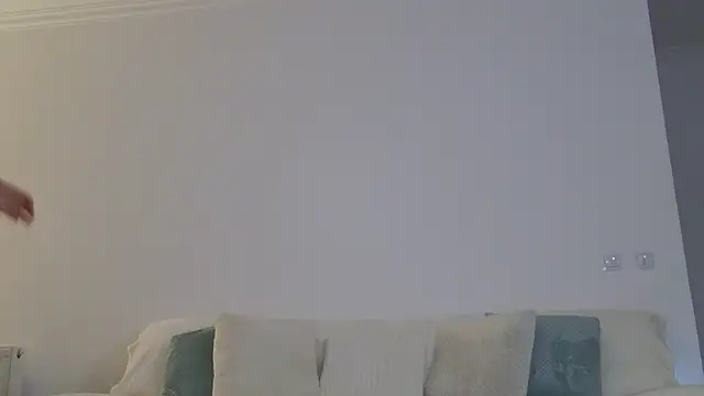 LilyRoselyn online show from 17, 12, 2025