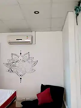 Daniela77771 online show from 4, 12, 2024