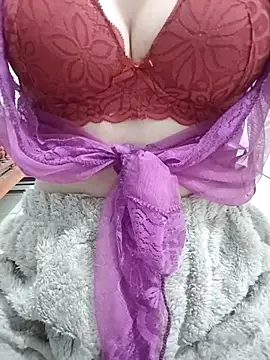 Snapshot of SweetGirl2k2 chatting on 23, 3, 2025 SweetGirl2k2 online show from 23, 3, 2025