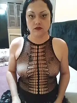 Snapshot of LilithRos3 chatting on 5, 11, 2025 LilithRos3 online show from 5, 11, 2025