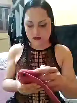 Snapshot of LilithRos3 chatting on 21, 10, 2025 LilithRos3 online show from 21, 10, 2025