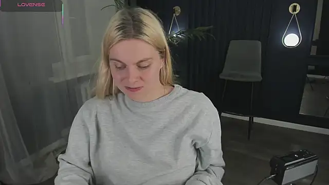Snapshot of _faptax chatting on 11, 9, 2025 faptax online show from 11, 9, 2025