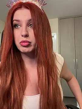 RoxxyDallas online show from 12, 4, 2026