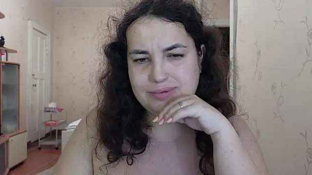 Snapshot of VladaCandy chatting on 9, 7, 2026 VladaCandy online show from 9, 7, 2026