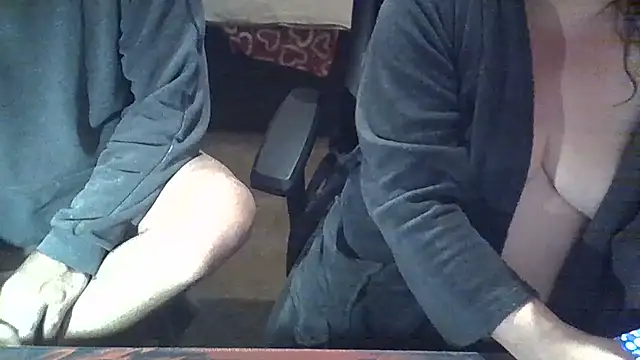 Snapshot of Silvia2277 chatting on 18, 11, 2025 Silvia2277 online show from 18, 11, 2025