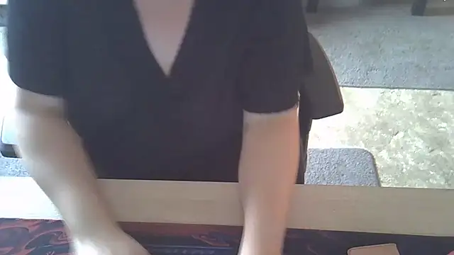 Snapshot of Silvia2277 chatting on 22, 10, 2025 Silvia2277 online show from 22, 10, 2025