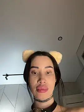 Snapshot of Yunasi chatting on 28, 12, 2024 Yunasi online show from 28, 12, 2024