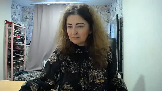 Snapshot of Helen1974 chatting on 8, 4, 2026 Helen1974 online show from 8, 4, 2026