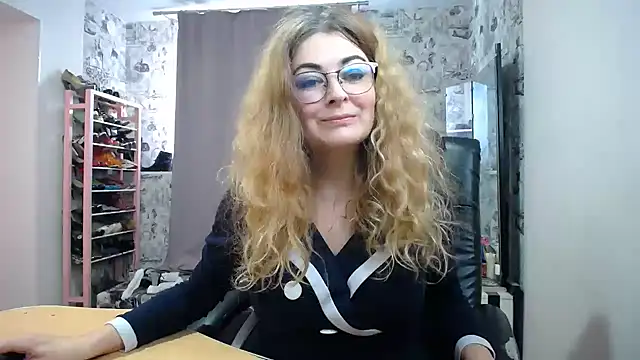 Helen1974 online show from 21, 3, 2025