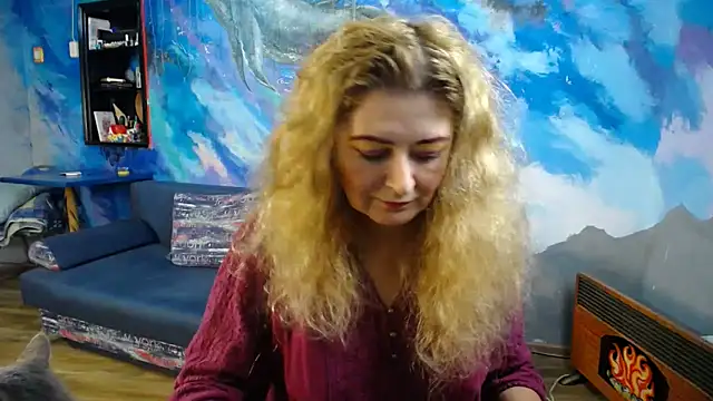 Helen1974 online show from 4, 11, 2025