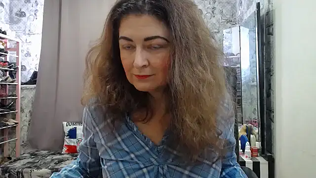 Snapshot of Helen1974 chatting on 8, 5, 2026 Helen1974 online show from 8, 5, 2026