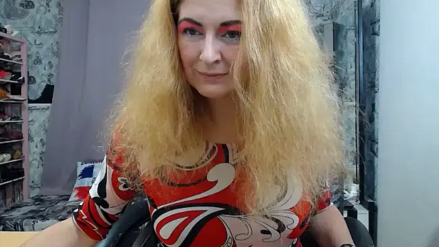 Helen1974 online show from 2, 12, 2025