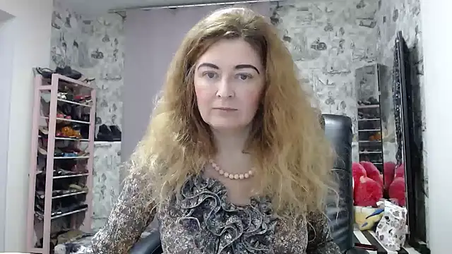 Helen1974 online show from 13, 1, 2025